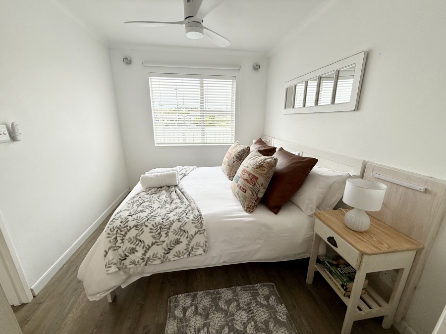 1 Bedroom Property for Sale in Middedorp Western Cape